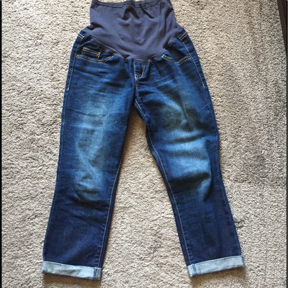 Old Navy crop maternity jeans
